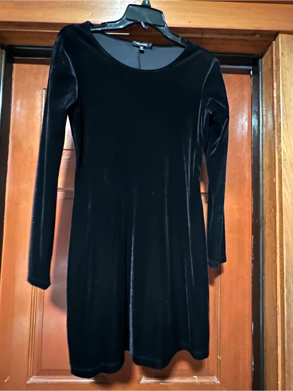 Michele Black Velvet Long-Sleeve Scoop Neck Dress